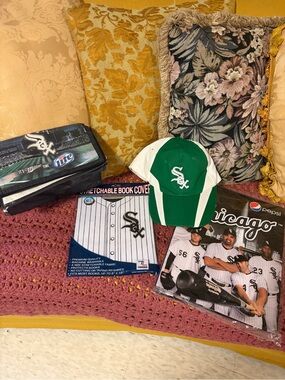 Chicago White Sox fan merchandise new